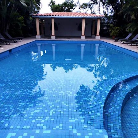 Hotel Spa Posada Tlaltenango Куэрнавака Экстерьер фото
